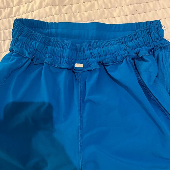 Lululemon Hotty Hot HR shorts 4" - Poolside *READ DESCRIPTION* - Picture 6 of 6